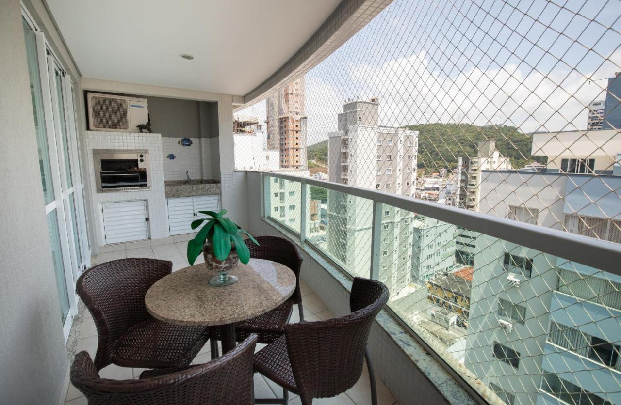 Amplo Apartamento De 3 Quartos No Centro De Balneario Camboriu N1859 Apartment Bagian luar foto