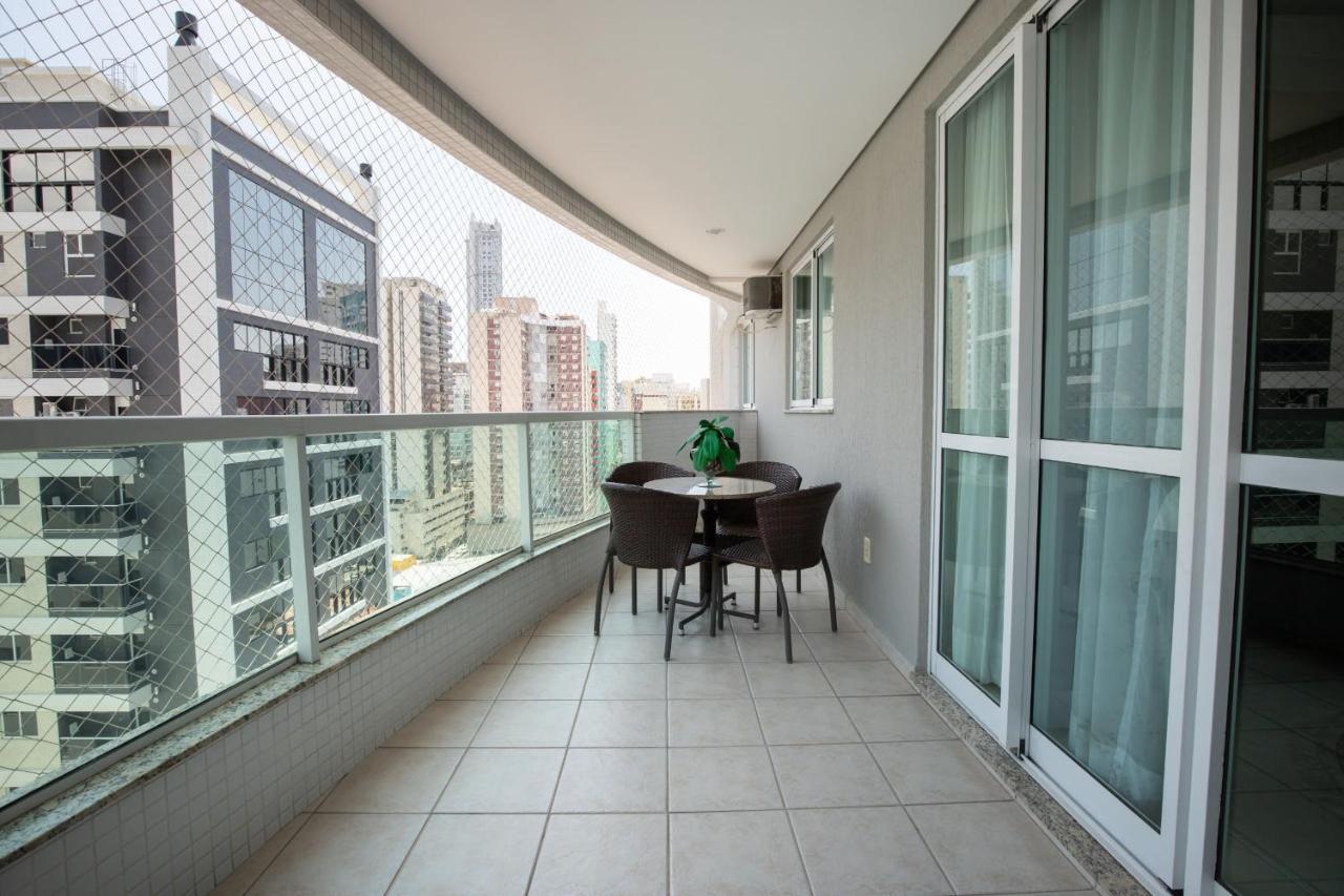 Amplo Apartamento De 3 Quartos No Centro De Balneario Camboriu N1859 Apartment Bagian luar foto