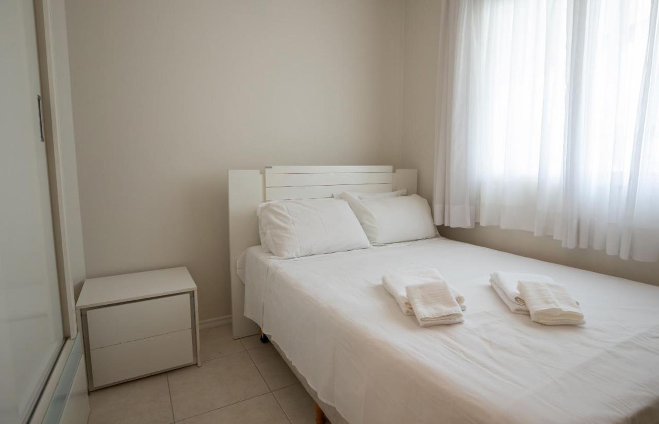 Amplo Apartamento De 3 Quartos No Centro De Balneario Camboriu N1859 Apartment Bagian luar foto