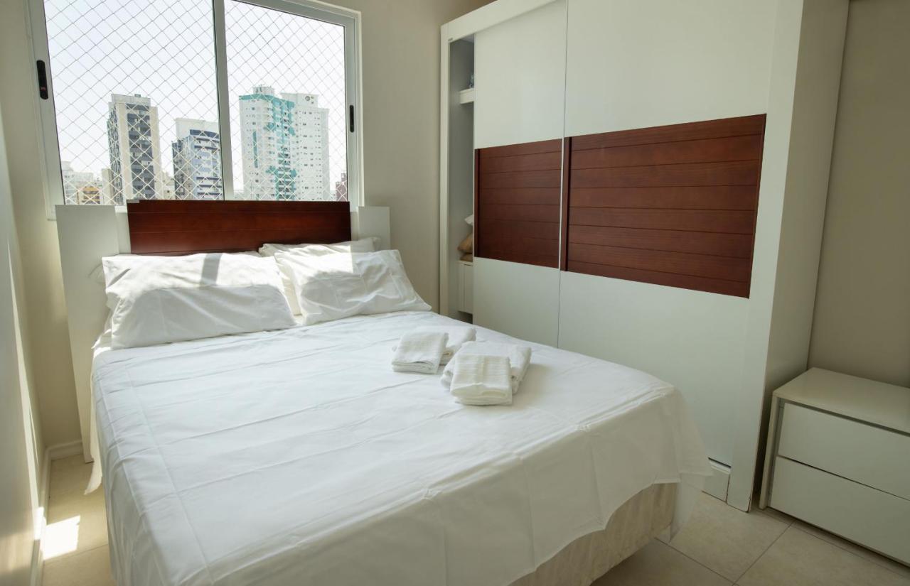 Amplo Apartamento De 3 Quartos No Centro De Balneario Camboriu N1859 Apartment Bagian luar foto